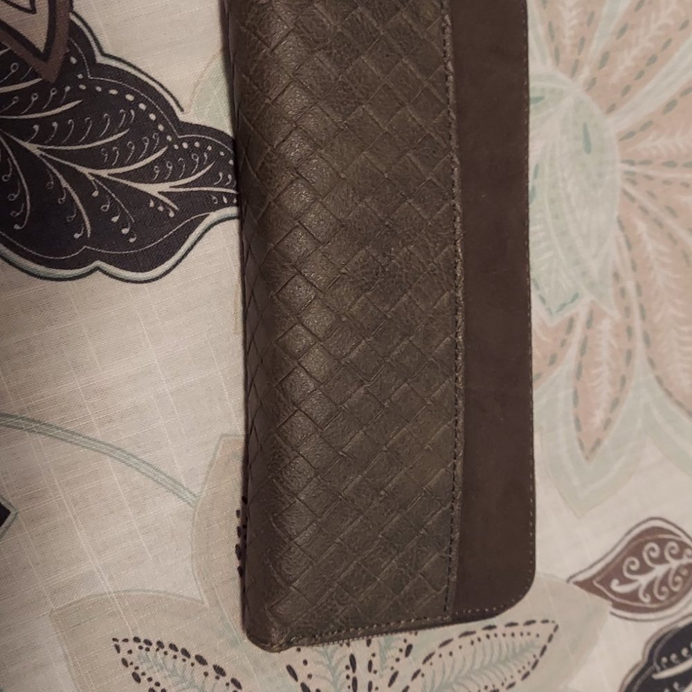 Olive Green Wallet, Great for Travel